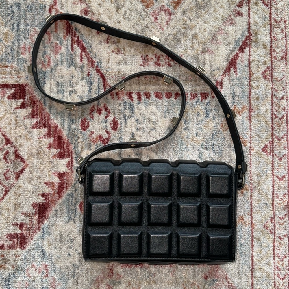 Zara Black Textured Grid Crossbody Bag